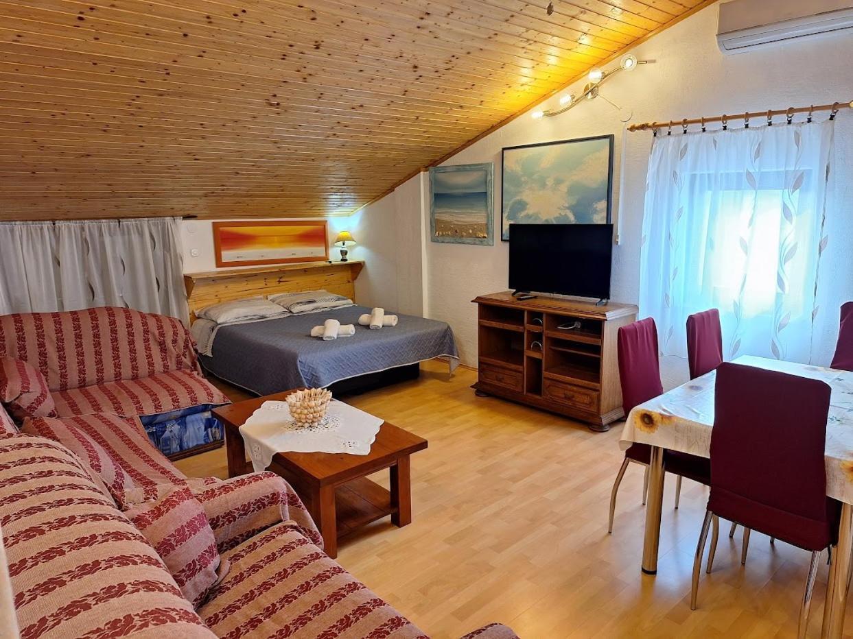 Apartments Alex Rovinj Habitación foto